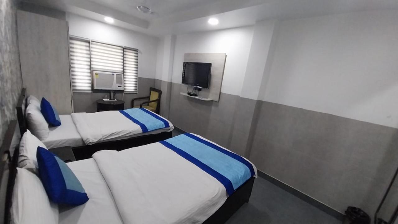 ניו דלהי Hotel Crystal Palace מראה חיצוני תמונה